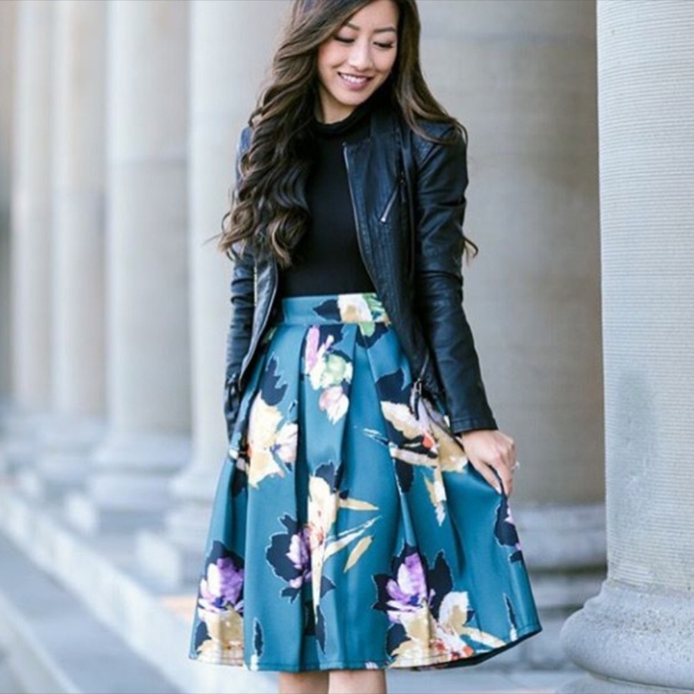 Chicwish Floral Illusion Pleated Skirt